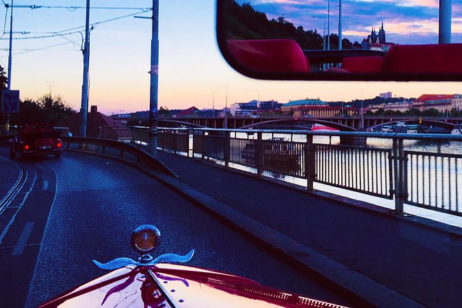 1,5 hour oldtimer convertible Prague sightseeing tour - Petřín Lookout Tower, the Eiffel Tower Copy Moment