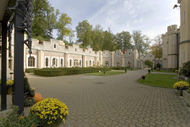 2-Day Hluboka and Cesky Krumlov Tour from Prague - Guide style: a knowledgeable guide helps, but your comfort counts