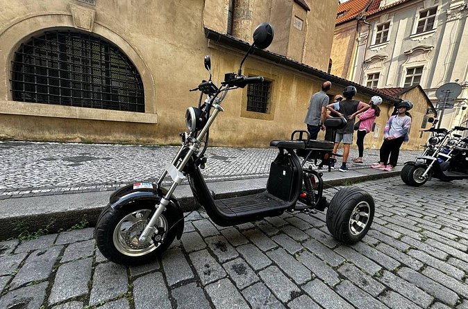 2 Hours Fun Trike Tour in Prague with Guide - National Theatre and the finishing square moments