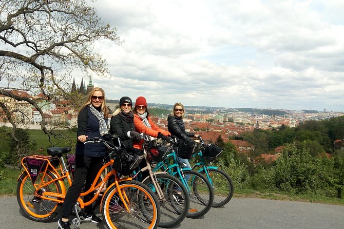 7 BEST VIEWS - PRAGUE eBIKE TOUR - Letná Park viewpoints over the UNESCO Old Town and the beer-garden break