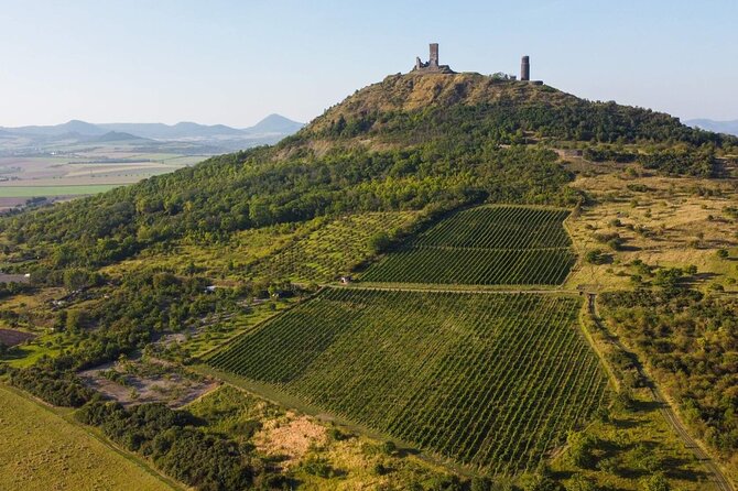 A delightful wine tasting in the scenic countryside with lunch - Off-road views in the Bohemian Uplands: extinct volcano scenery