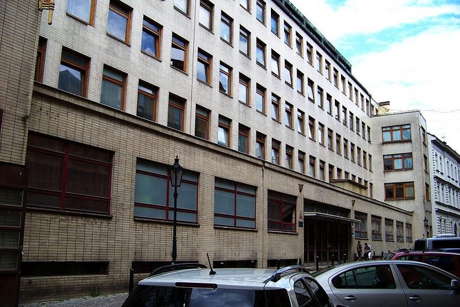 Back to Communism Walking Tour - Entering a Prague You Can Read in 3 Stops