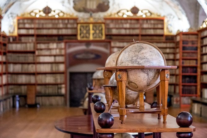 Beer & Baroque: A Highbrow Brew Tour - Strahov Monastery Brewery: Where Brewing and Baroque Coexist