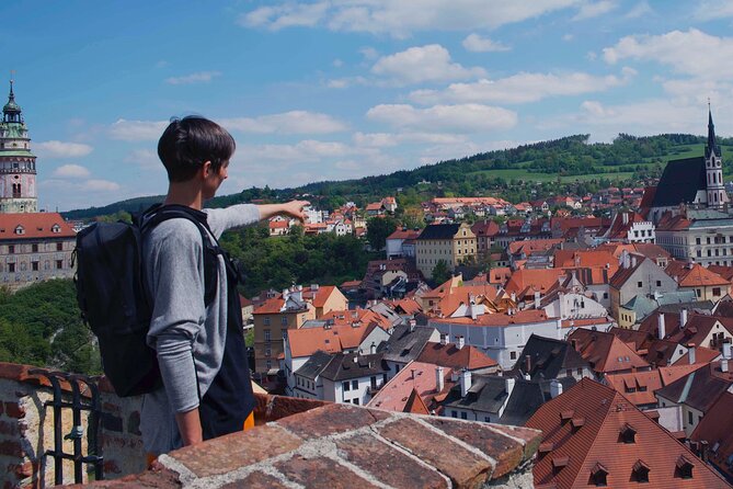 Best of Cesky Krumlov Old Town and Castle Exteriors - Hotel pickup and the cleanest way to start on time