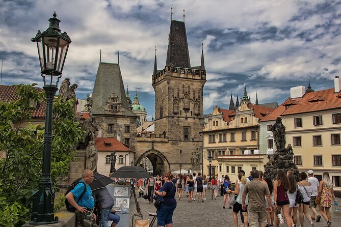 Best of Prague Private Walking Tour (Left and Right Riverbank) - Old Town Square and the Astronomical Clock showtime