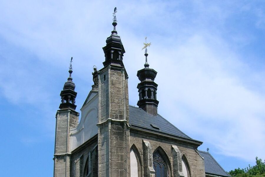 Bone Church and Kutna Hora Private Tour from Prague - Who this private tour is best for, and who should consider alternatives