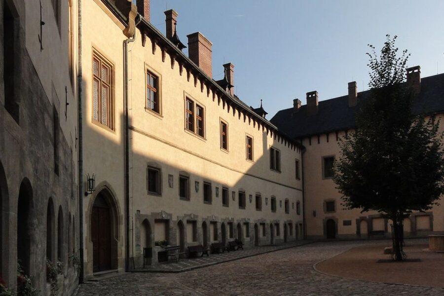 Bone Church and Kutna Hora Private Tour from Prague - The Prague drive: how the 7-hour window stays realistic