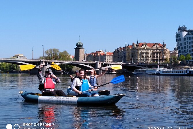 Canoe Prague – Splash into Fun! - Gear and Safety: Life Vests, Dry Bags, Lockers, and the Real Soaked-Point Plan