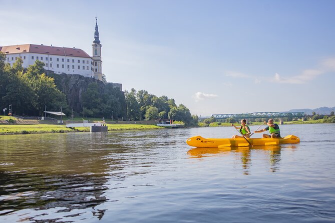 Canoeing on the Elbe river and Bike rental from Děčín to Schmilka - Pedaling back on the Elbe Cycle Route: how to make the ride feel easy