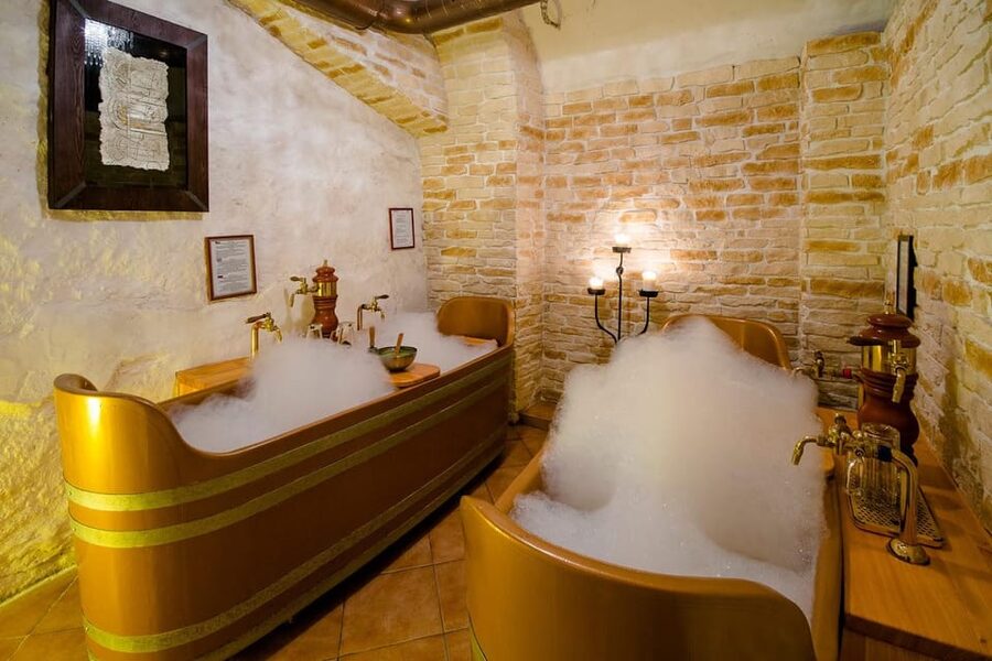 Caroline Bernard Beer Spa Prague with Beer & Massage Option - The bonus you can buy: Czech snacks