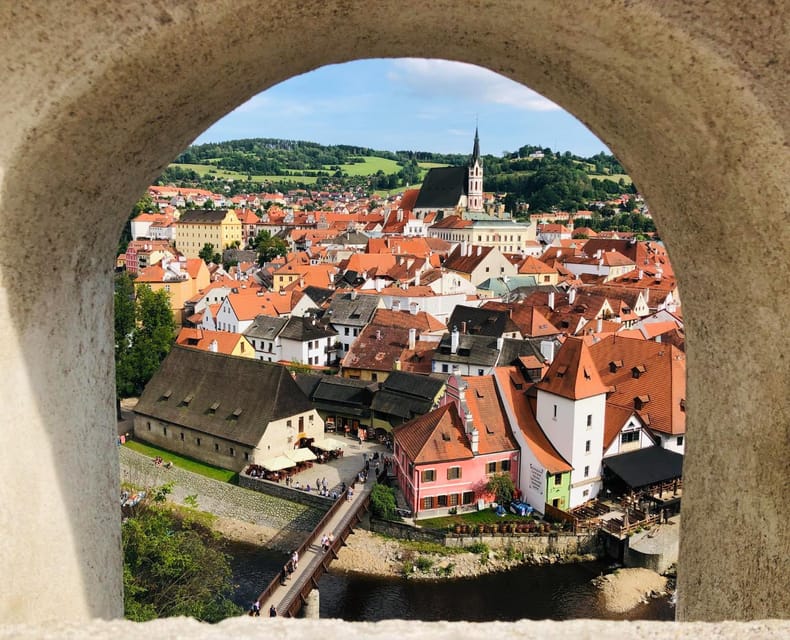 Cesky Krumlov: Insta-Perfect Walk with a Local - Key things you’ll love about this local walk