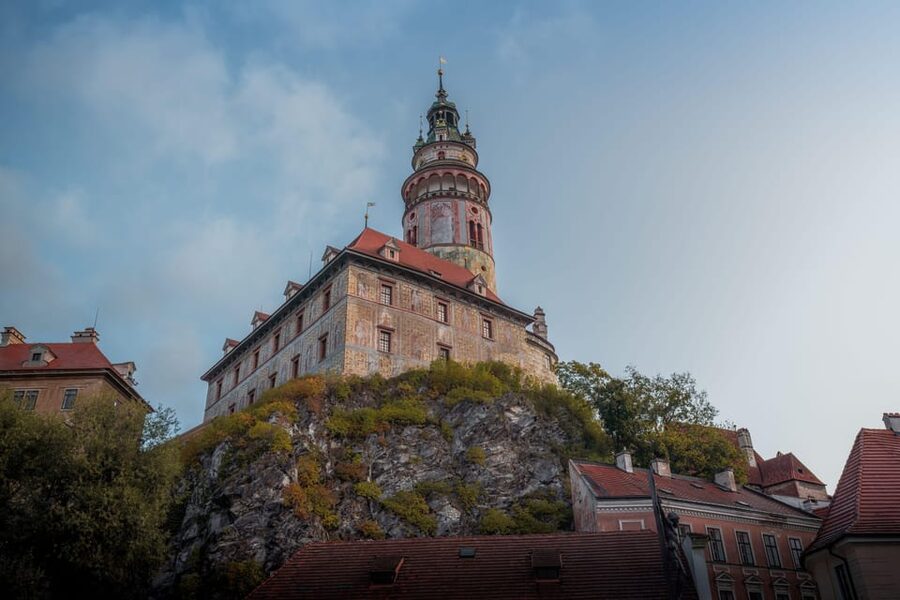 Cesky Krumlov: Insta-Perfect Walk with a Local - What’s included in the price, and whether it feels worth $104