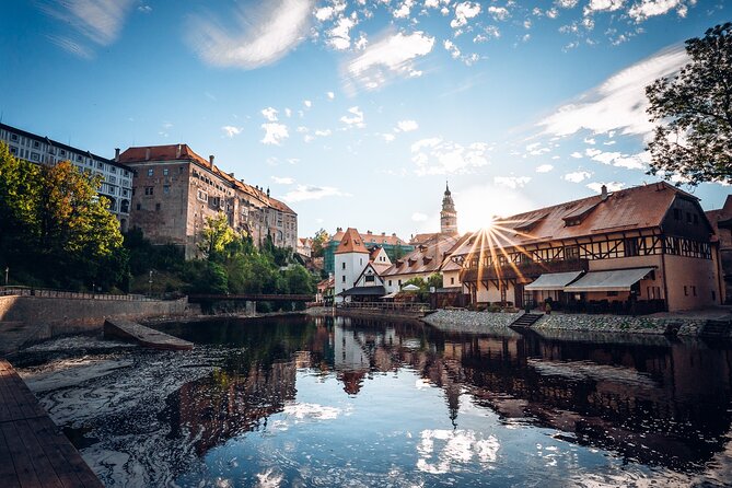 Cesky Krumlov Tour 4 hours - Price and Group Size, What You’re Really Paying For