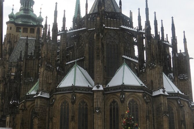 Charles Bridge and Prague Castle Walking Tour - Price and value: what $143.37 buys you in time and guidance