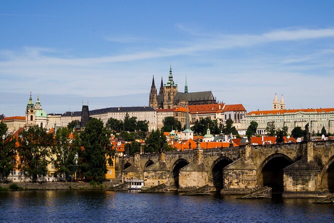 Classic Prague Castle Tour, Strahov Monastery & Castle District - Key highlights to expect