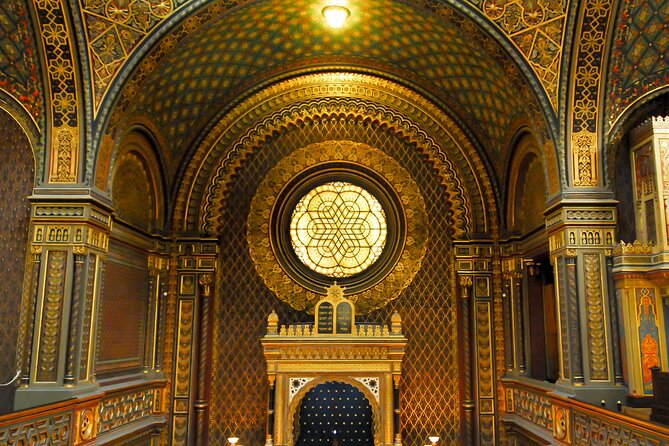 Classical Concert in Spanish Synagogue - The One-Hour Concert Flow Inside the Spanish Synagogue