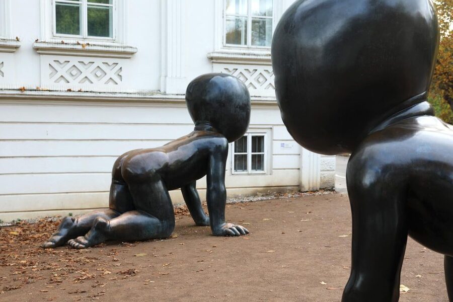 Contemporary art tour in Prague: the works of David Černý - Key Things You’ll Enjoy on This David Černý Tour