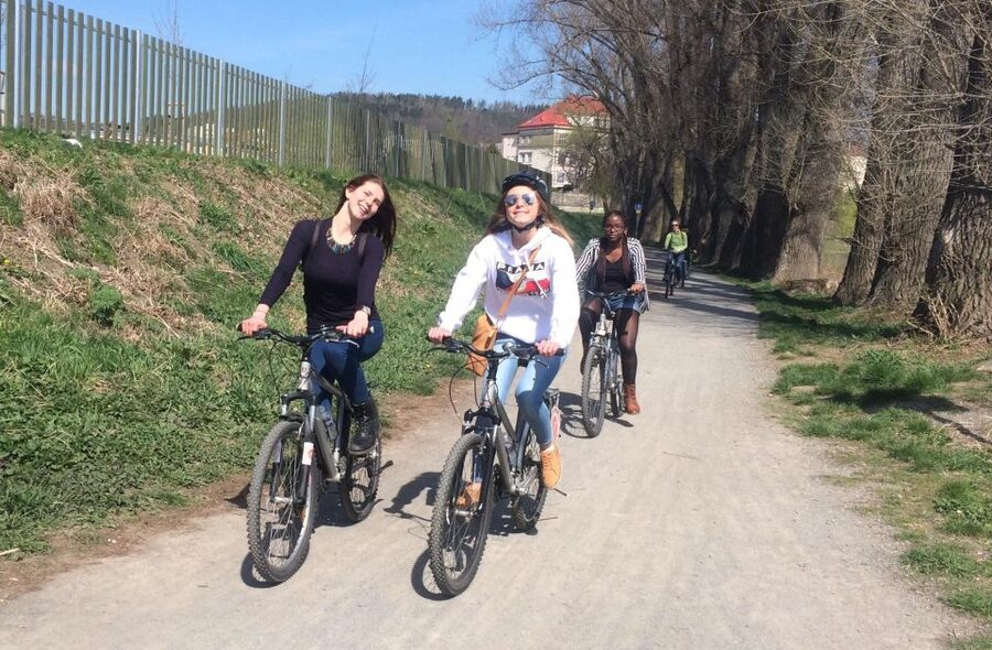 Coutryside bike tour to Karlstejn Castle. - Karlštejn village first: lunch planning and the short walk to the castle