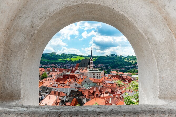 Day Trip to the Fairytale Town of Cesky Krumlov - Comfort, timing, and how to survive a 10-hour day without feeling rushed