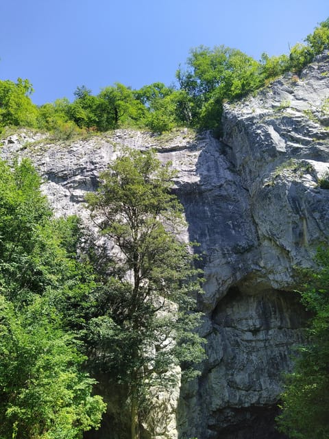 Discover Moravian Karst: Seven Stops, One Tailored Tour - Panoramic Views, Photo Stops, and the Easy Satisfaction of Being Positioned Correctly