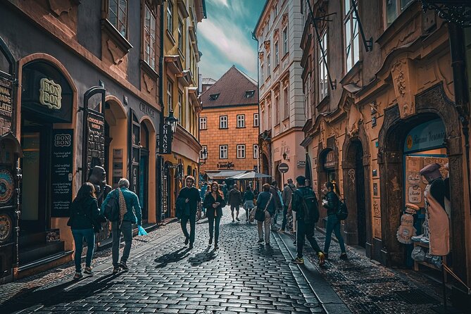 Discover Prague in Comfort: 9-Hour Private Car/Van (1-7 pax) - Stop 1: Prague Castle, St. Vitus Cathedral, and the views that set the tone