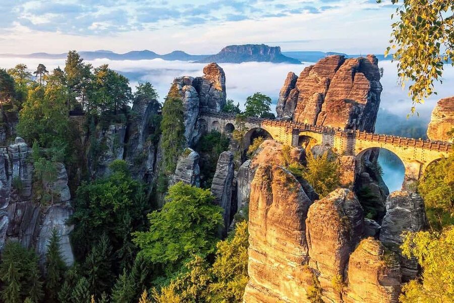 Dresden: Bohemian and Saxon Switzerland Small Group Tour - Hřensko Lunch Reset, Czech Comfort Food, and Diet Options