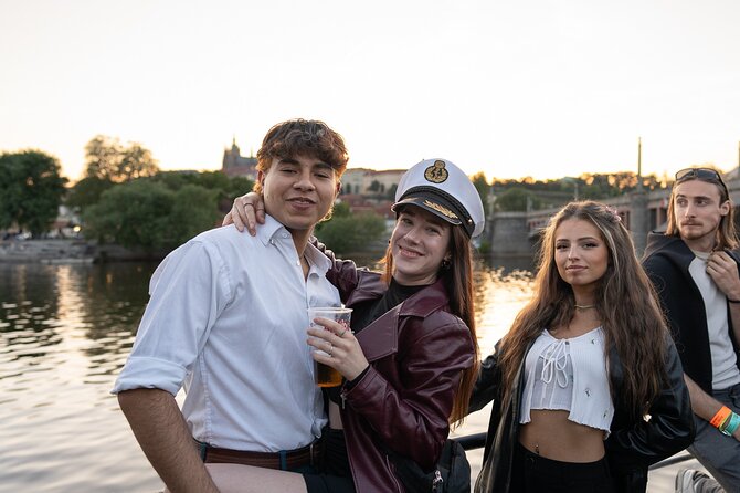 Drunken Monkey Prague Boat Party w/ 2hr Open Bar, DJ & Club Entry - DJ Energy and the On-Board Party Rhythm