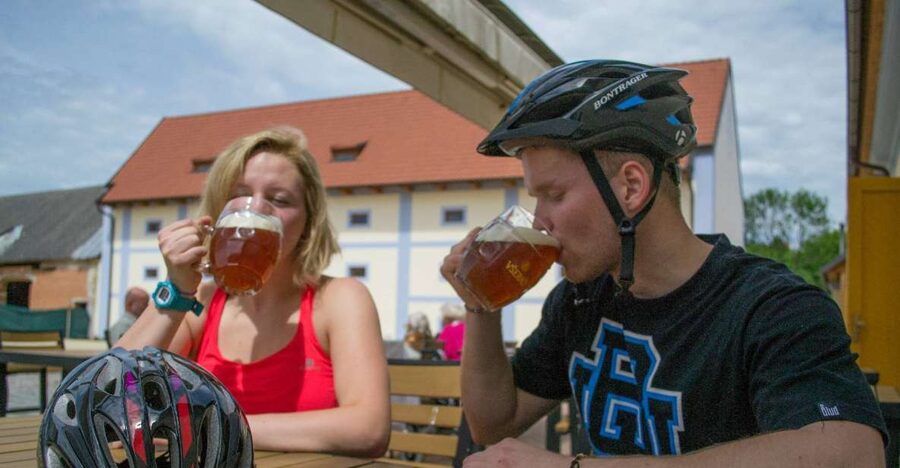 E-Bike Day Trip: Visit a Roman Castle and Taste Craft Beer - Karlstejn Castle break: the view stop that makes the ride worth it