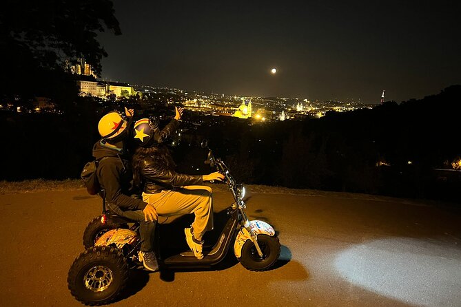 Electric Trike Night Tour in Prague - Live Guided - Meeting point and the 10-minute training that sets the tone