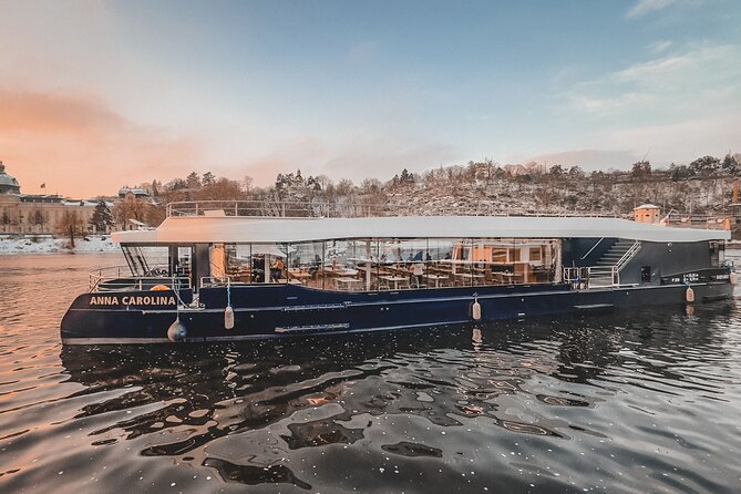 Evening Eco Cruise With a Glass of Prosecco in Bohemia - When this 50-minute cruise is worth it