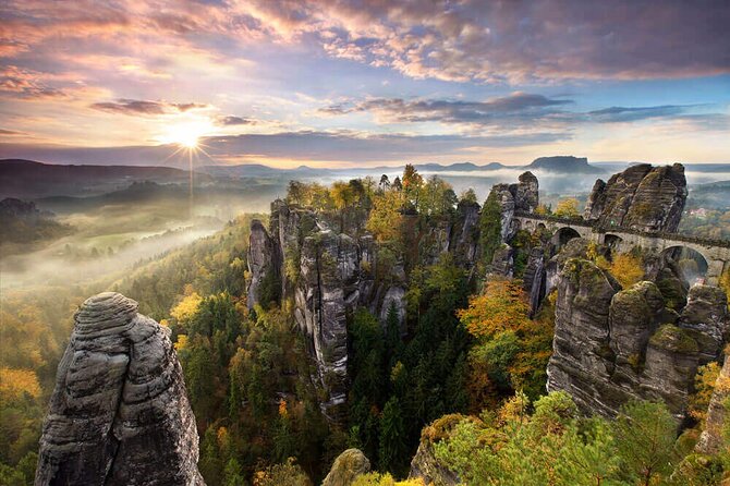From Prague: Bohemian & Saxon Switzerland Small-Group Hike - Stop 2: Pravčická Gate, Sokolí hnízdo, and the big arch moment