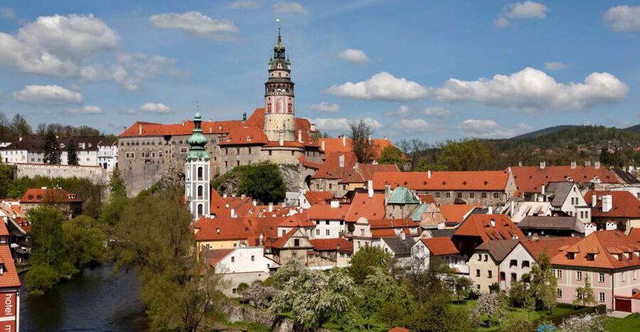 From Prague: Full-Day Český Krumlov Tour with Lunch - Key things worth knowing before you go