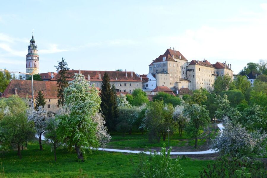 From Prague: Full-Day Trip to Česky Krumlov - UNESCO Old Town: What You Actually See in Český Krumlov