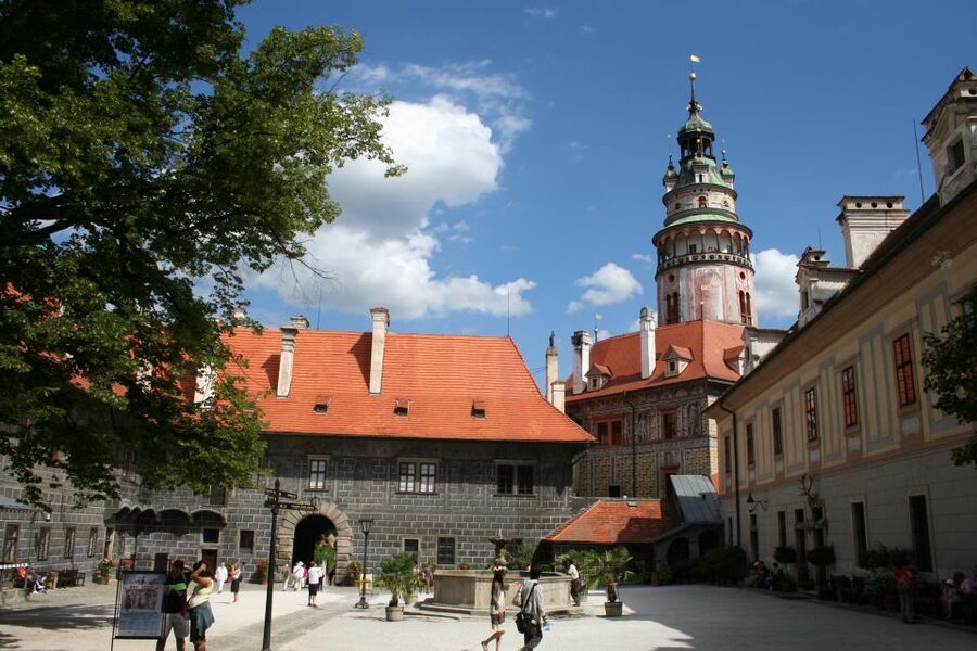 From Prague: Full-Day Trip to Český Krumlov - What to wear and how to avoid the common day-trip pain points