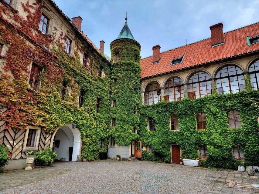 From Prague: Hike, Castle and Brewery in Bohemian Paradise - How local guides like Jan and Petr make the day feel personal