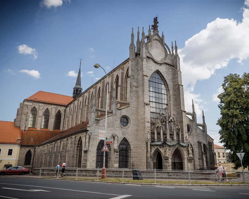 From Prague: Kutná Hora, Bone Church & Folk Village Day Tour - Sedlec Ossuary (Bone Church): Timing, Atmosphere, and the Rules