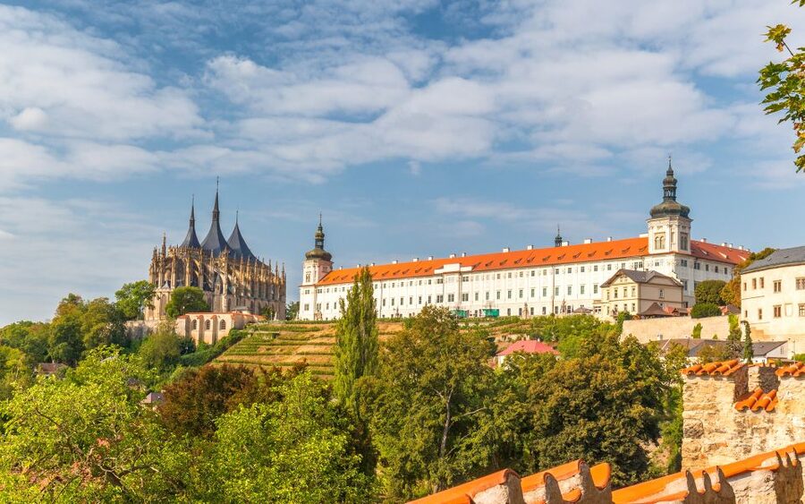 From Prague: Kutná Hora Day Excursion with Bone Church - Key things that make this trip worth your attention