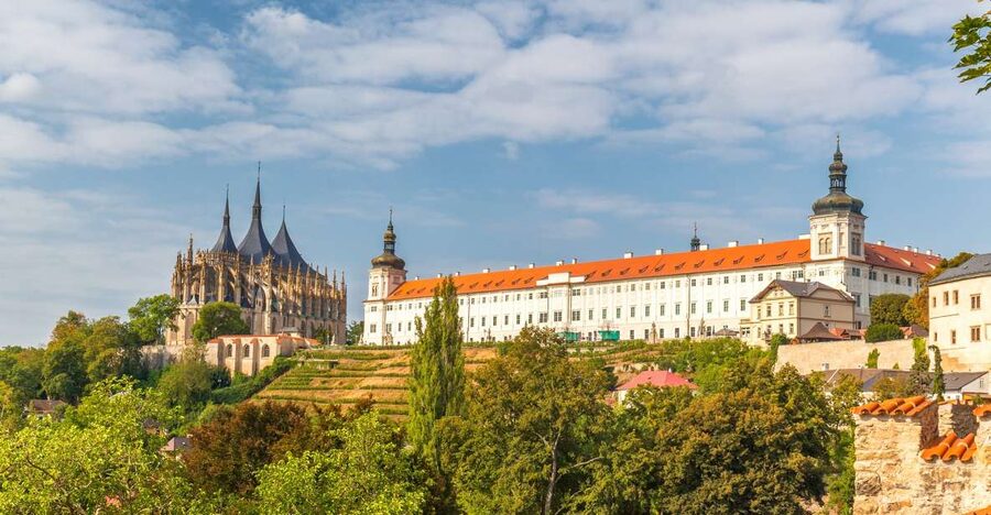 From Prague: Kutná Hora Day Excursion with Bone Church - Kingdom Come and UNESCO Context: Why This Town Feels Familiar