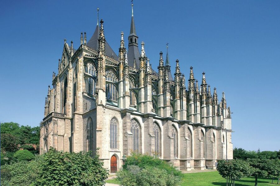 From Prague: Kutná Hora, St.Barbara’s Church, Sedlec Ossuary - Sedlec Ossuary: Visiting the Bone Chapel Without Being Disrespectful