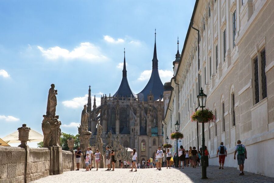 From Prague: Kutna Hora UNESCO Site Tour with Bone Chapel - Prague to Kutná Hora by Train, With Your Day Already Sorted