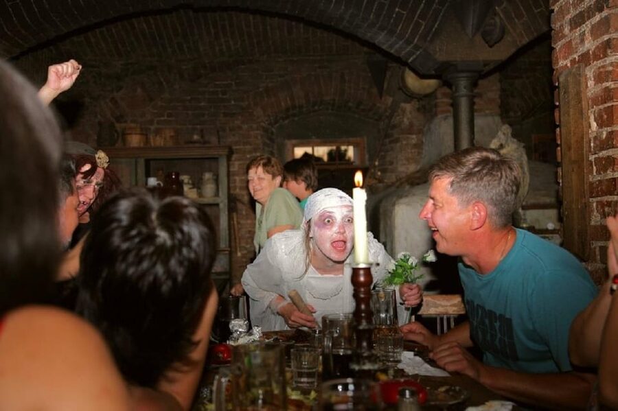 From Prague: Medieval Dinner, Show, Castle and Brewery - Prague to Dětenice, the half day rhythm that keeps it fun
