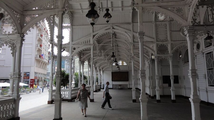 From Prague: Private Karlovy Vary & Crystal Factory Tour - Key highlights worth planning around