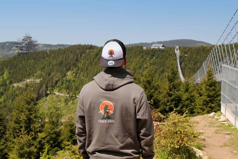 From Prague: Unique Sky Bridge and Sky Walk Day Tour - Chairlift up to the summit: set your expectations before lunch