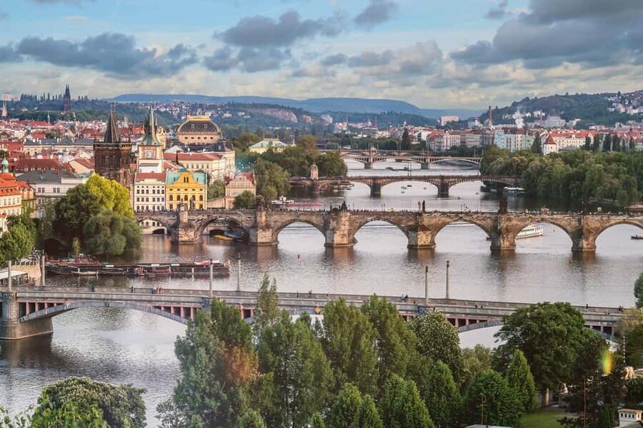 From Vienna: Day Trip to Prague and Brno with Transfer - Brno Highlights: St. Peter and Paul Cathedral and Špilberk Castle Views