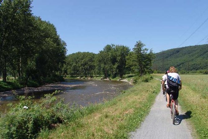 Full-Day Countryside Bike Tour to Karlstejn Castle (small group) - River Valley Riding at Cernosice and Dobřichovice