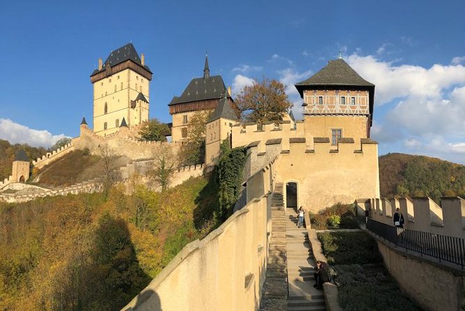 Full-Day Countryside Bike Tour to Karlstejn Castle (small group) - Bikes, Helmets, and Gear You Actually Use