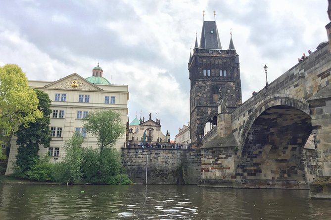 Full-Day Private Prague City tour: Prague Castle and Vltava River Cruise - Morning at Prague Castle: St. Vitus Cathedral and Old Royal Palace