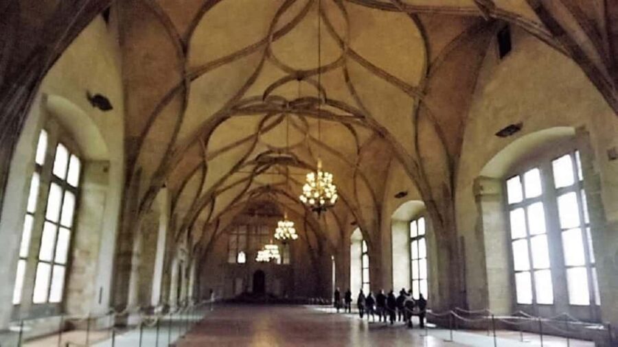 Get&Go:Prague Castle Ticket & E-Guide with Discount Vouchers - Old Royal Palace: what you get without a live guide