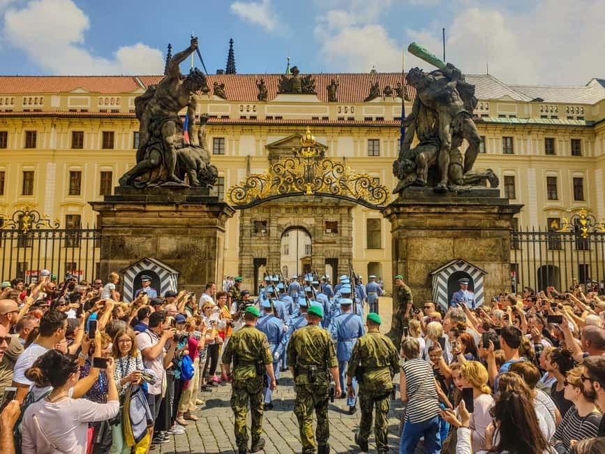 Get&Go:Prague Castle Ticket & E-Guide with Discount Vouchers - Timing for a 2-day castle visit (without feeling trapped)