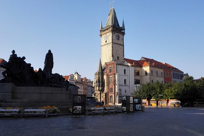 Get to see all sites in one tour - Prague private tour by minivan - Old Town Square and the UNESCO-style drive: what you gain in a short visit